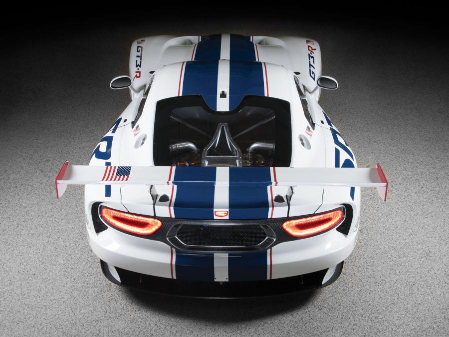  Dodge Viper SRT GT3-R 2013 года  (фото 2 из 7)